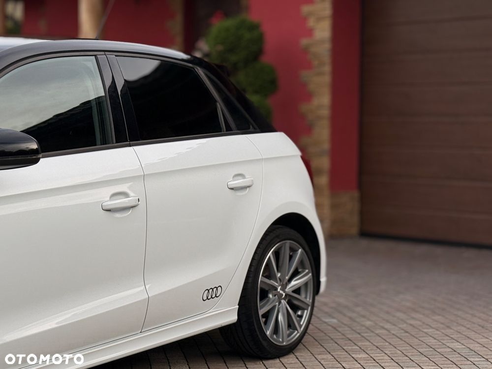 Audi A1 Sportback 1.2 TFSI S line Sportpaket - 11