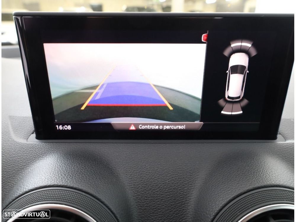 Audi Q2 35 TFSI Advanced S tronic — fotografia 16