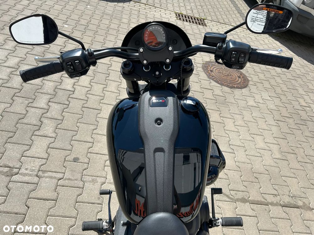Harley-Davidson Softail Low Rider - 10