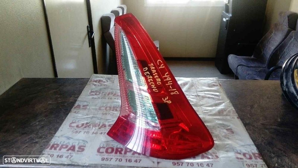 FAROLIM TRASEIRO DIREITO CITROEN C4 I 2005 - - 4