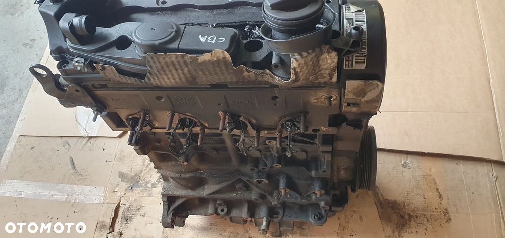 Silnik słupek blok silnika Audi A4 B8 2.0 TDI CBA - 7