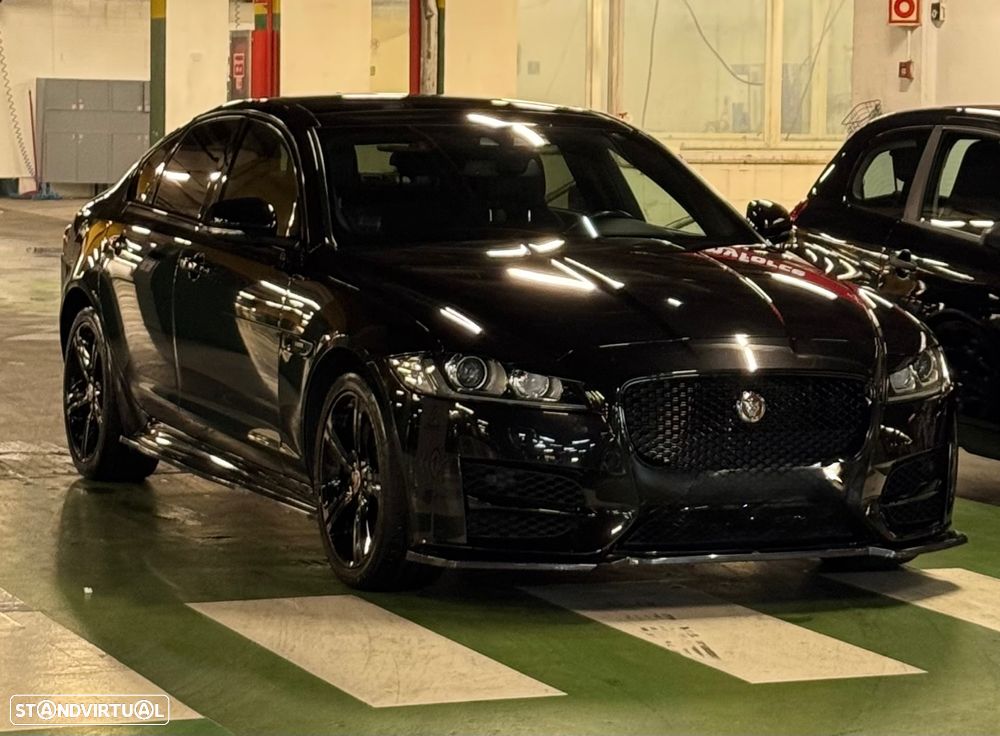 Jaguar XF 3.0 V6 R-Sport AWD - 1