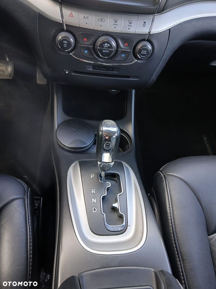 Fiat Freemont 2.0 Multijet 16V DPF Automatik Allrad Lounge - 11