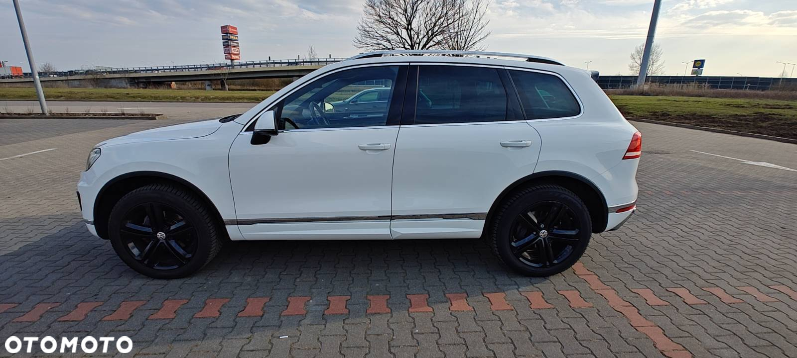 Volkswagen Touareg 3.0 V6 TDI BMT Perfectline R-Style - 7
