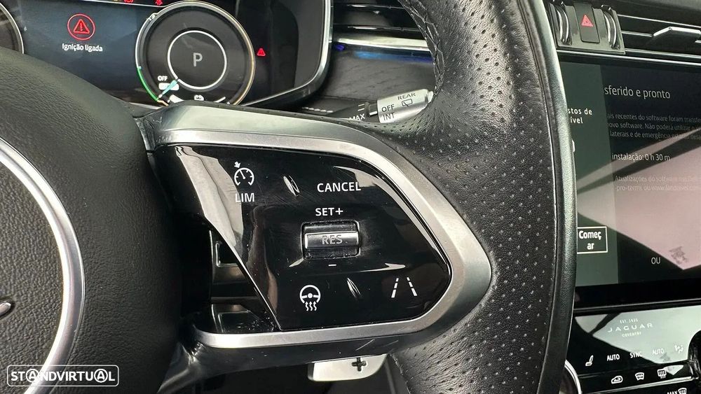 Jaguar F-Pace 2.0 P400e AWD R-Dynamic Black - 41