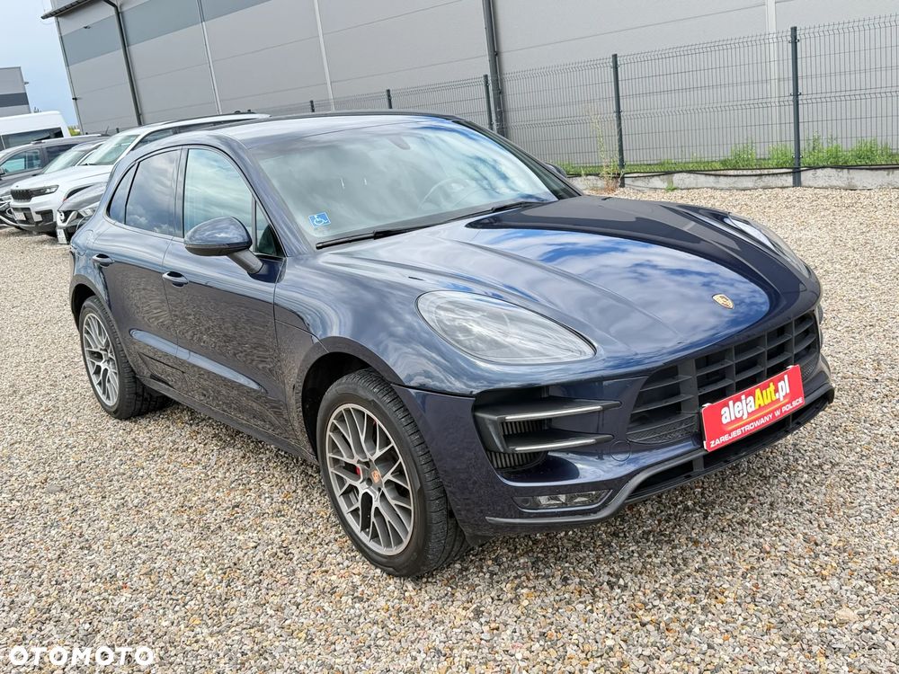 Porsche Macan Turbo PDK - 2