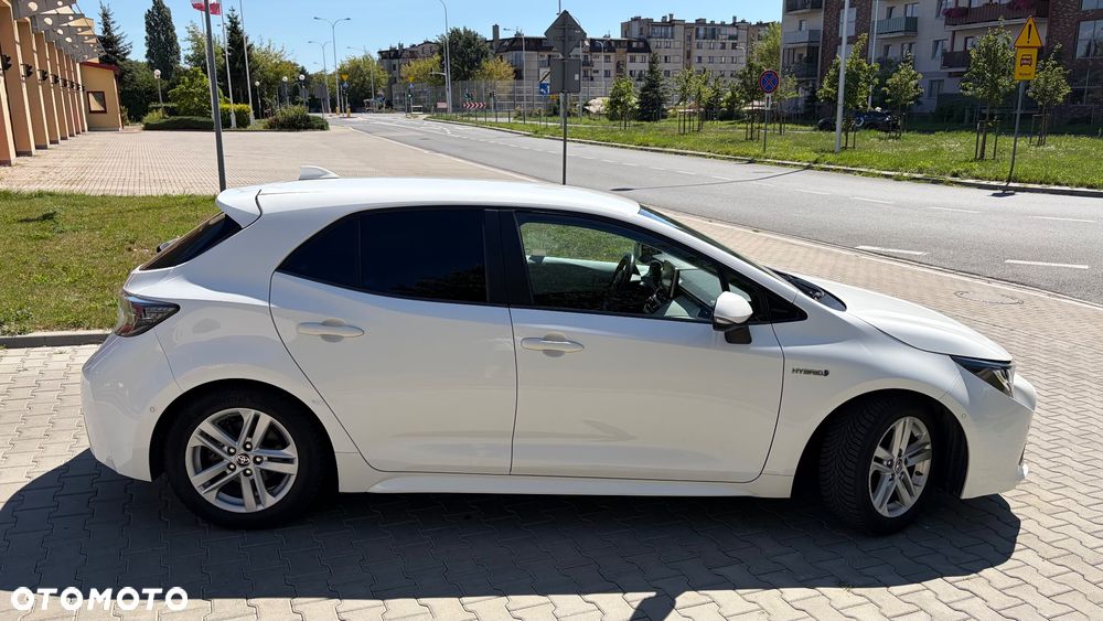 Toyota Corolla 1.8 Hybrid Comfort - 2