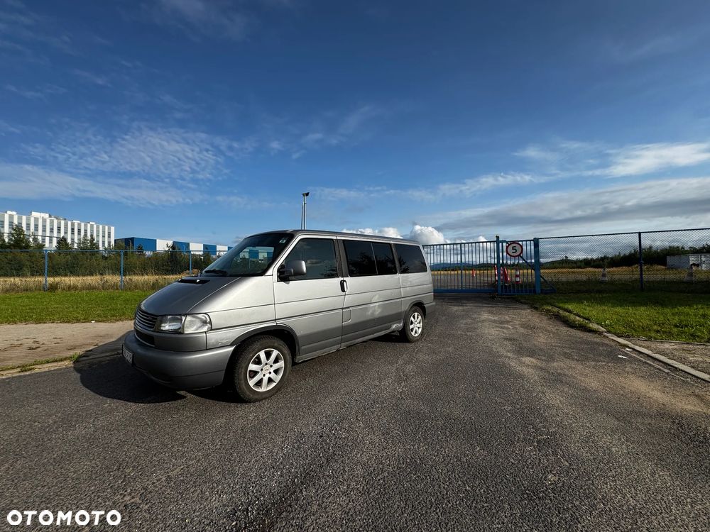 Volkswagen Multivan - 3