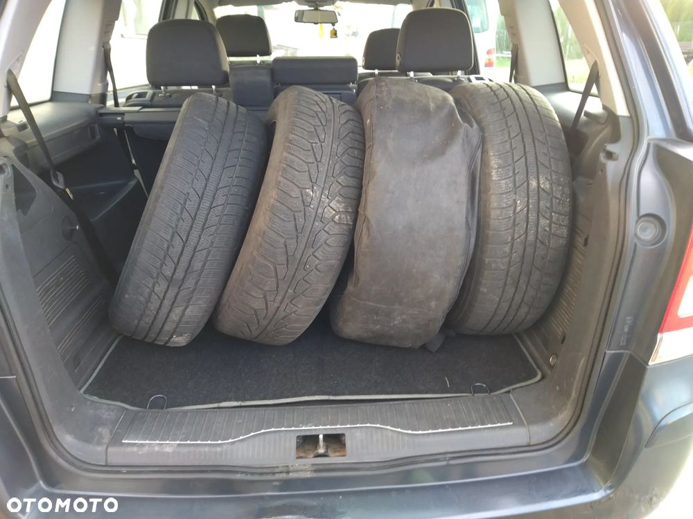 Opel Zafira 1.8 - 24