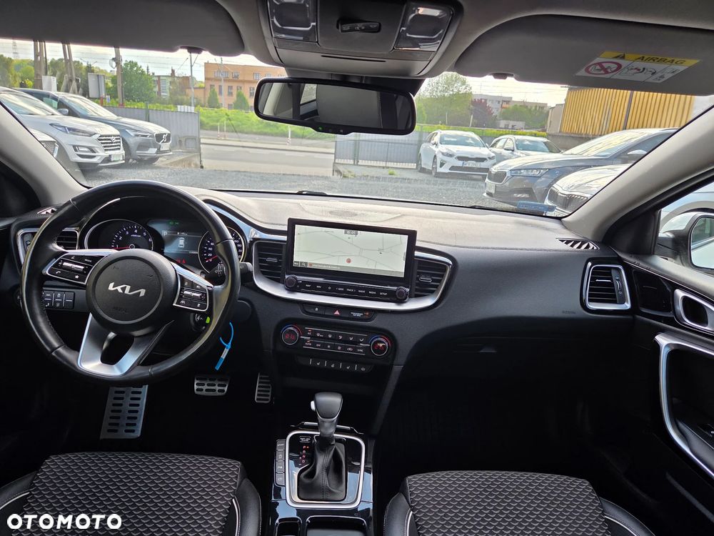 Kia Ceed 1.5 T-GDI L Business Line Plus DCT - 11