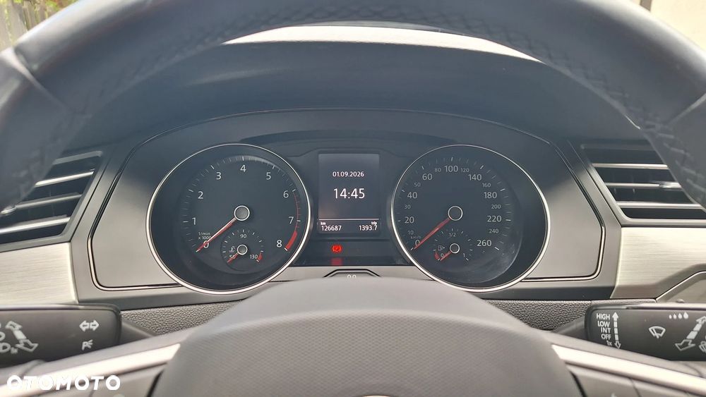 Volkswagen Passat 1.5 TSI EVO Essence - 3