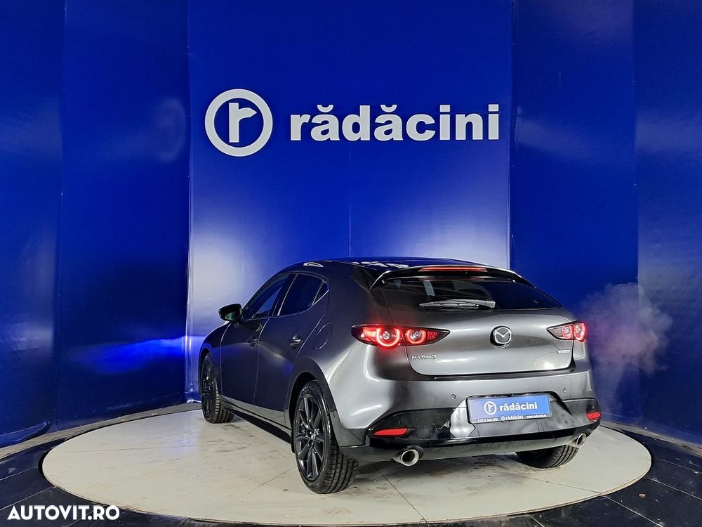 Mazda 3 - 3