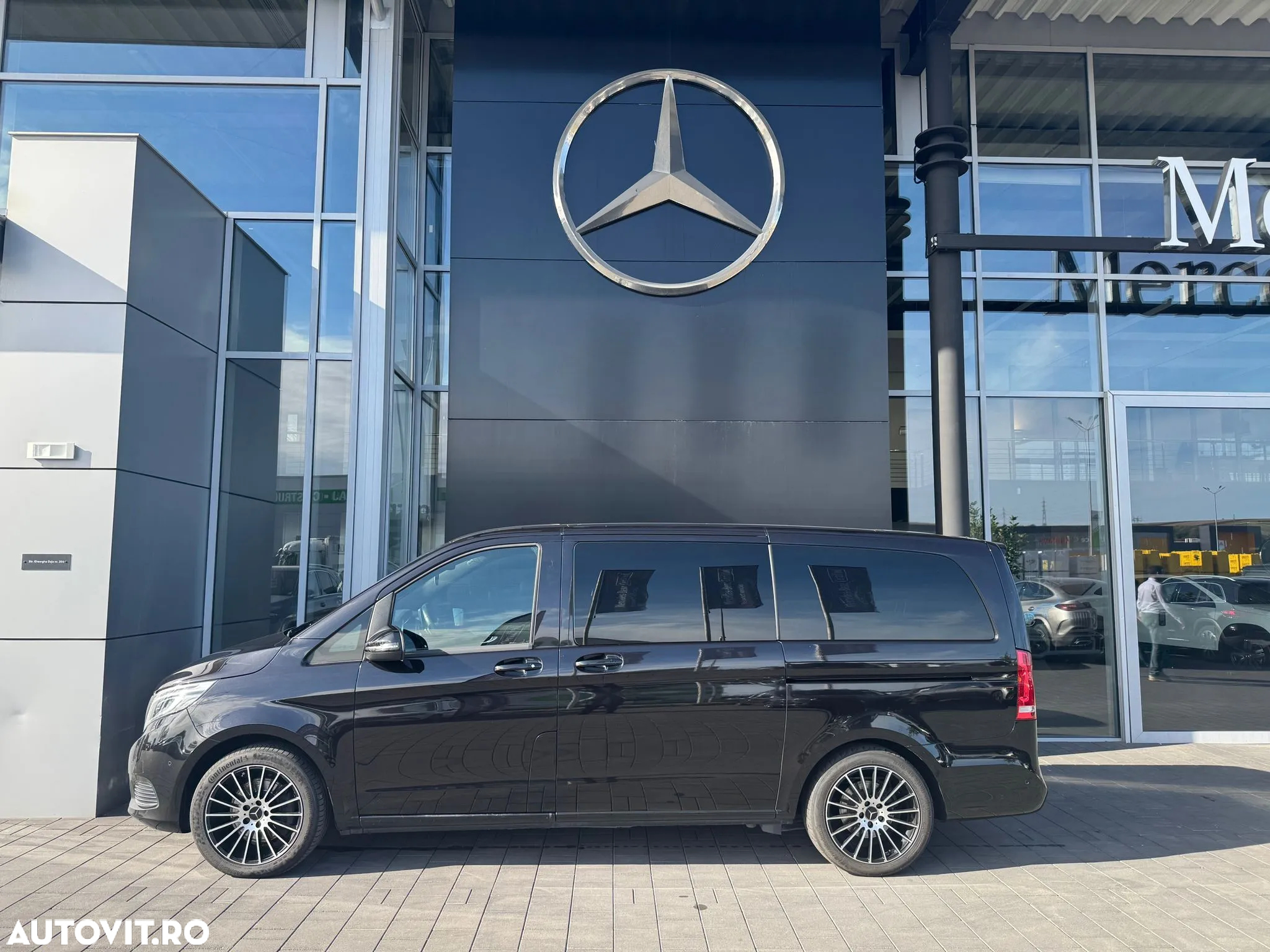 Mercedes-Benz V 250 (BlueTEC) d lang 4Matic 7G-TRONIC - 2
