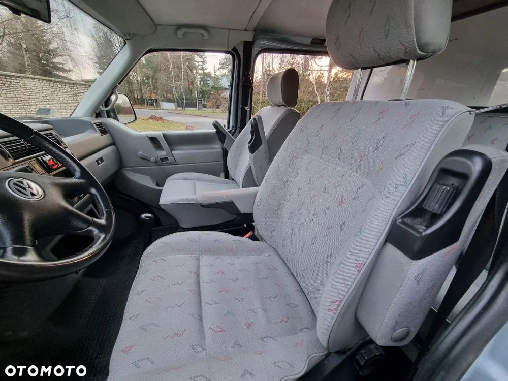 Volkswagen Transporter Mixt - 23