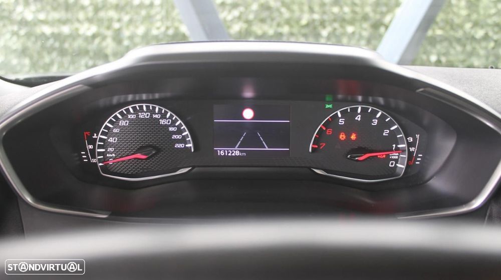 Peugeot 2008 1.5 BlueHDi Active Pack - 27