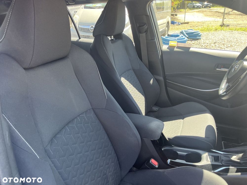 Toyota Corolla 1.8 Hybrid Comfort - 21