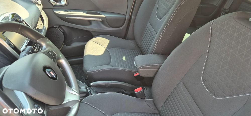 Renault Clio TCe 90 Limited - 18