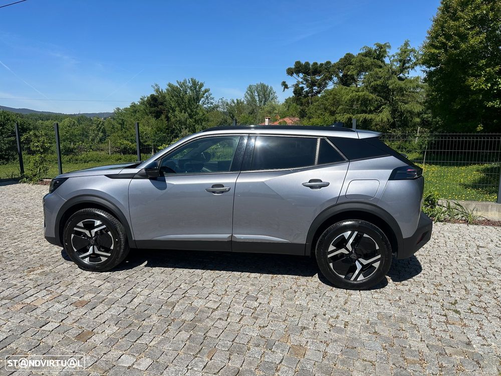 Peugeot 2008 1.2 PureTech Allure - 3