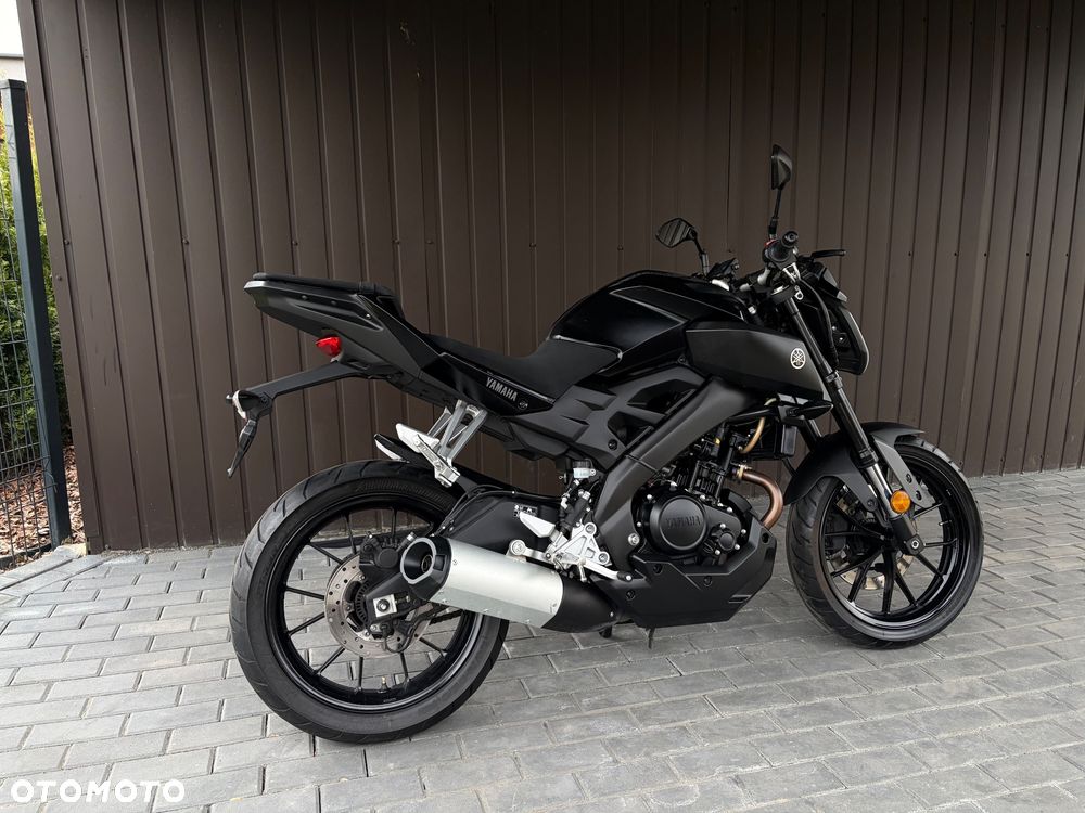 Yamaha MT - 12