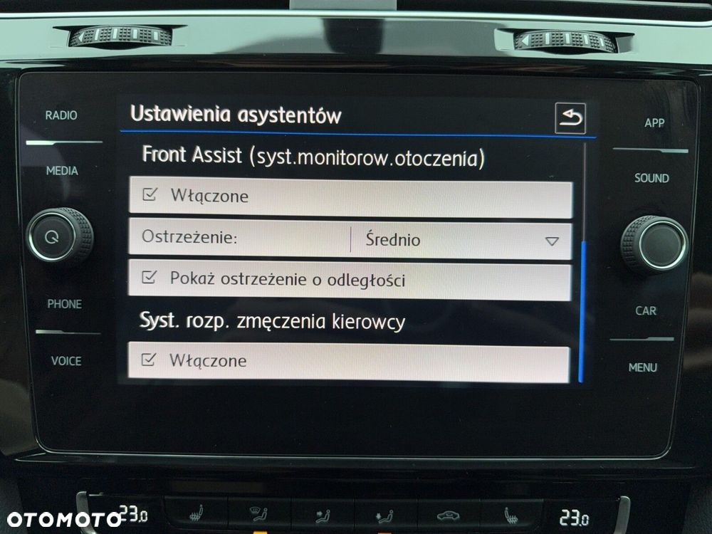 Volkswagen Golf 1.5 TSI BMT Highline - 24