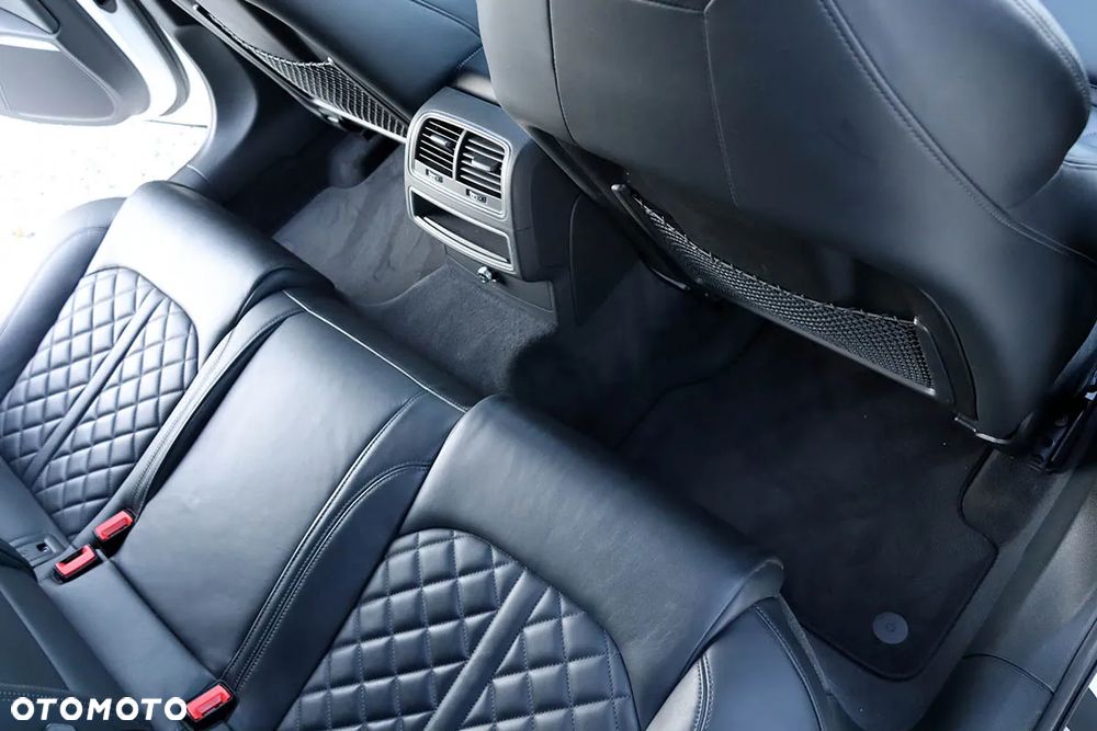Audi A6 - 32