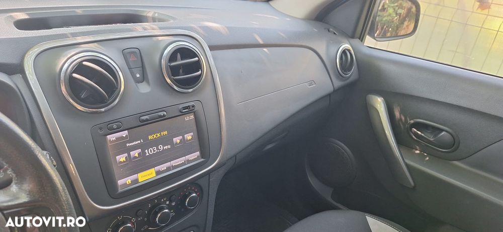Dacia Sandero 0.9 Stepway - 11
