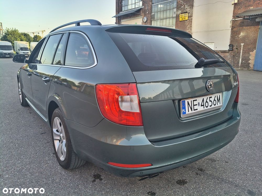 Skoda Superb 2.0 TDI Exclusive - 13