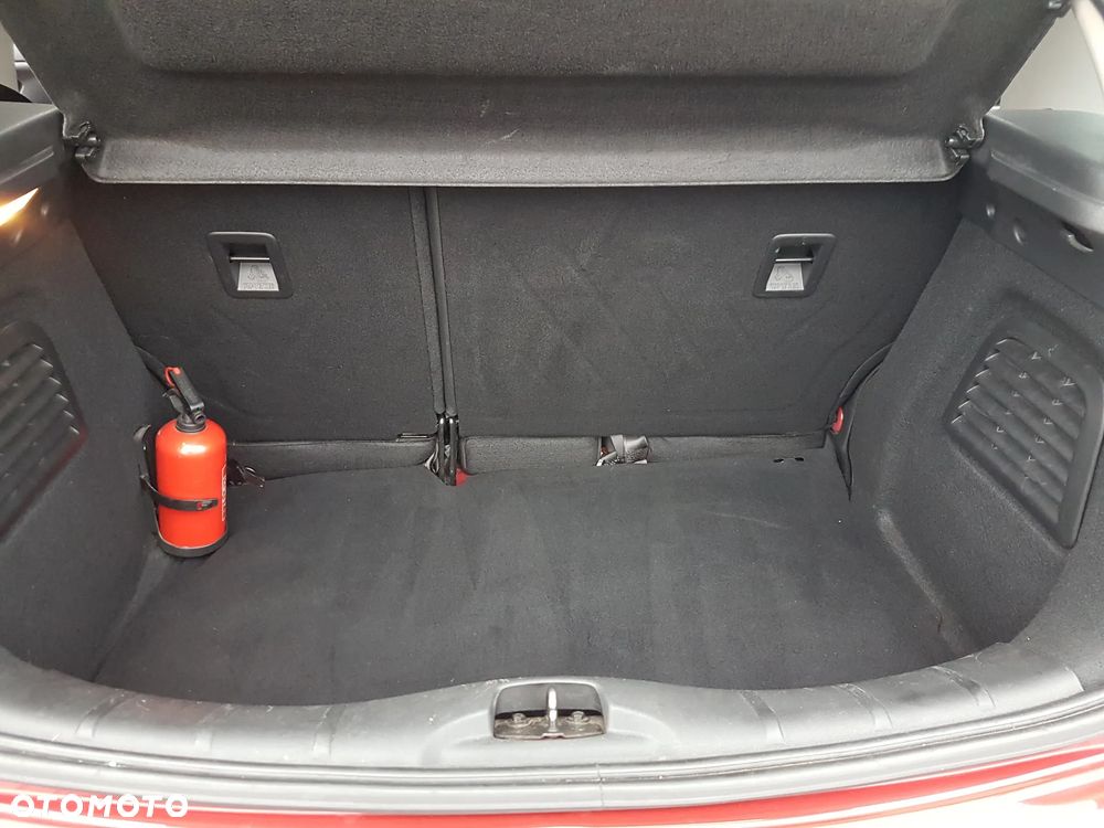 Citroën C3 1.2 PureTech Exclusive - 19