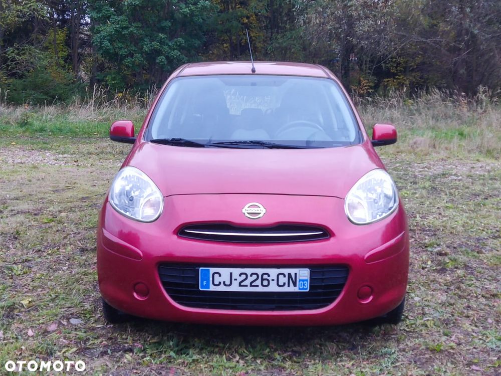Nissan Micra 2012 photo 4
