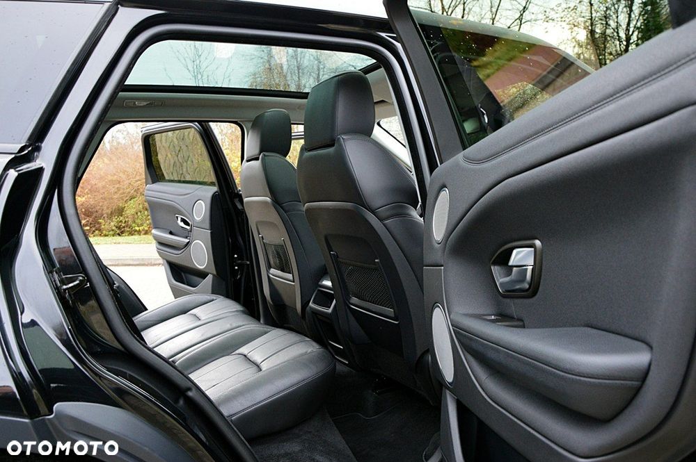 Land Rover Range Rover Evoque - 26