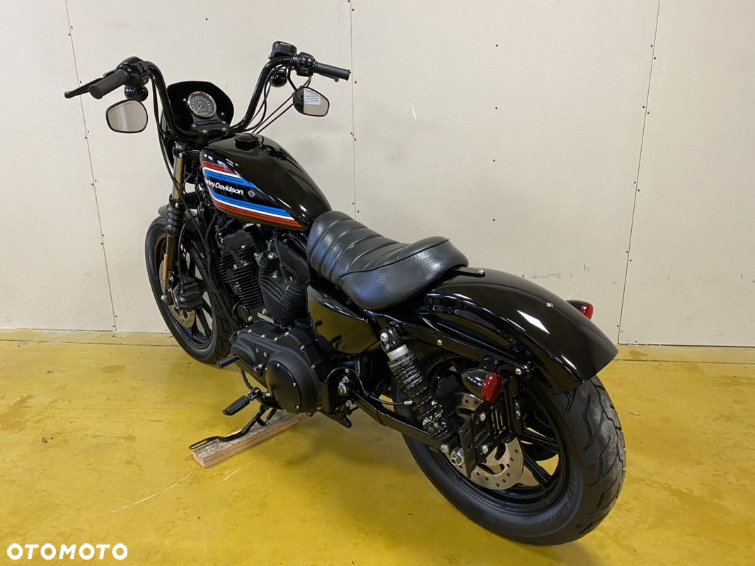 Harley-Davidson Sportster Iron 1200 - 16