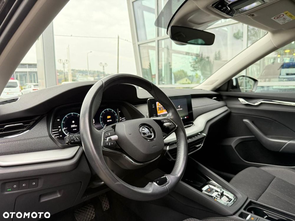 Skoda Octavia 1.5 TSI ACT Style DSG - 10