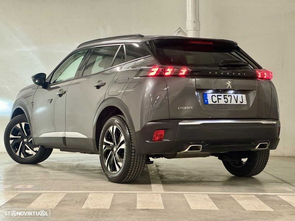 Peugeot 2008 1.2 PureTech Allure Pack EAT8 - 33