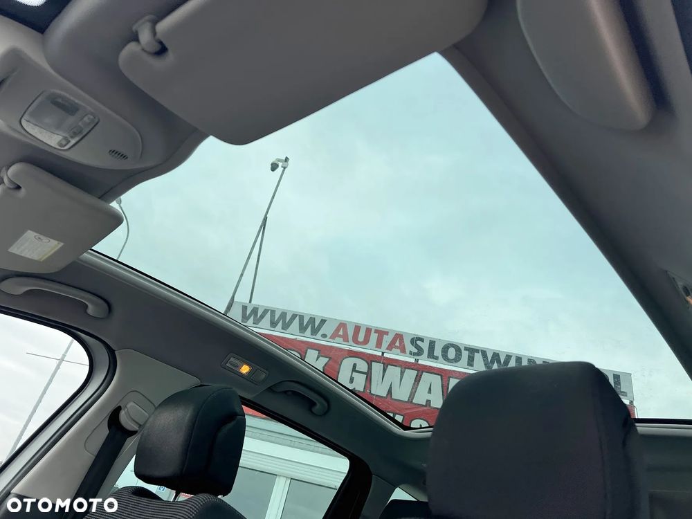 Peugeot 5008 1.6 HDi Premium - 30