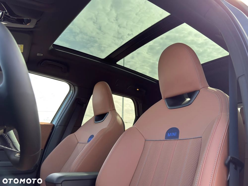 MINI Countryman C mHEV Linia Favoured - 19