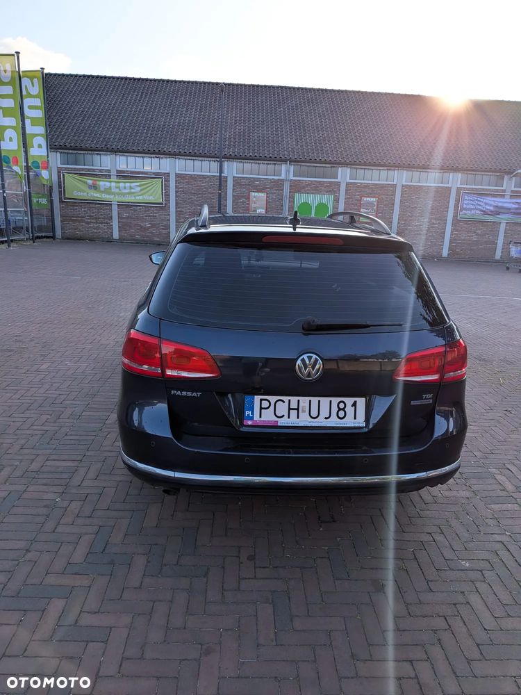 Volkswagen Passat - 6