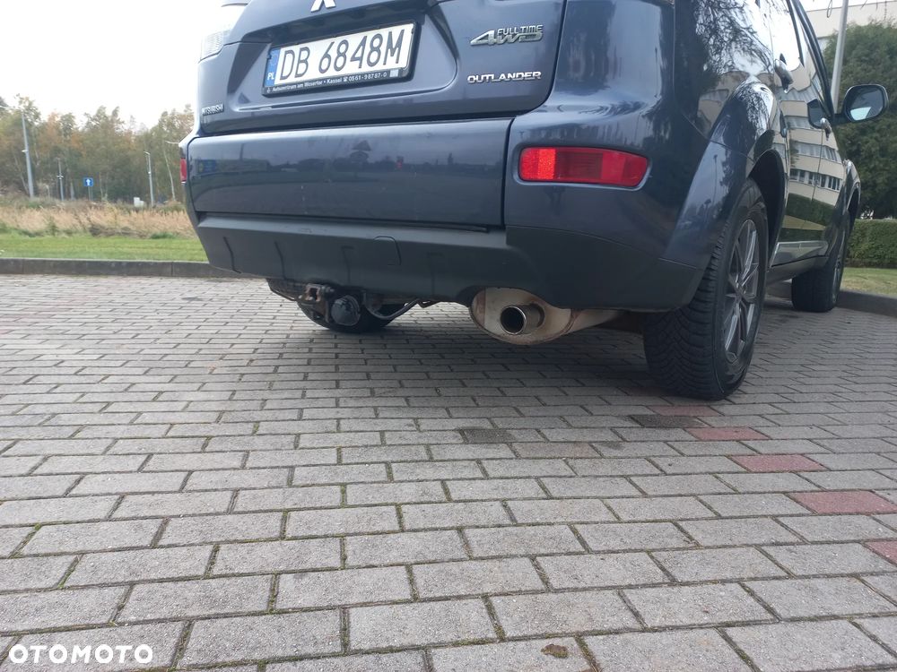 Mitsubishi Outlander - 19