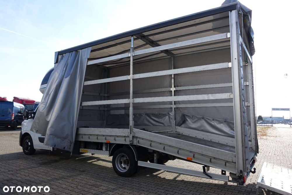 Renault Master autolaweta - 12