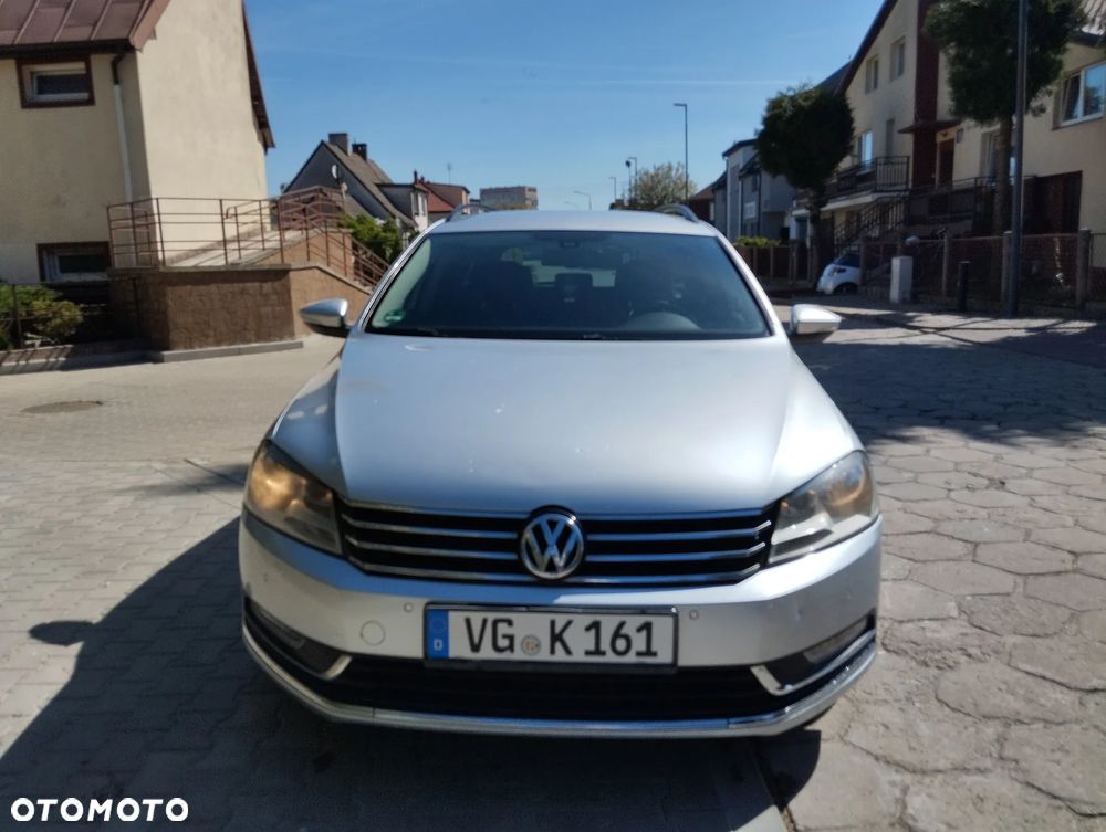Volkswagen Passat - 8