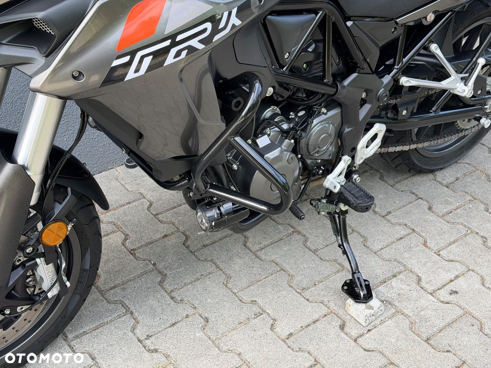 Benelli TRK 502 - 17