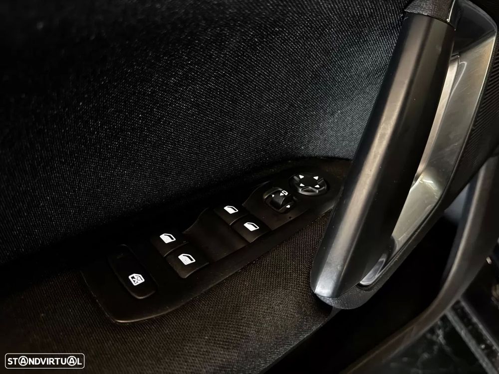 Peugeot 308 SW 1.5 BlueHDi Style - 20