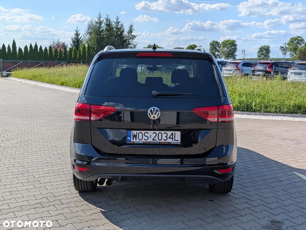 Volkswagen Touran 1.8 TSI (BlueMotion Technology) DSG Highline - 12
