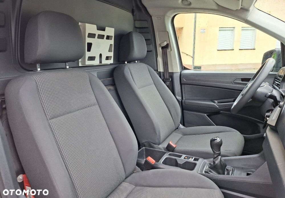 Volkswagen Caddy - 17
