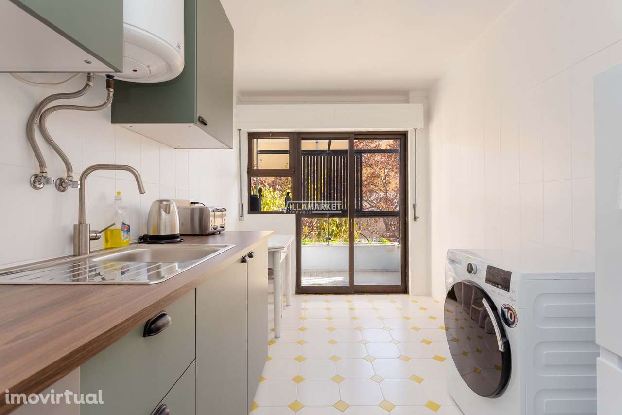 Apartamento T3 inserido no 2º andar de edifício com elevador situado n - Grande imagem: 4/27