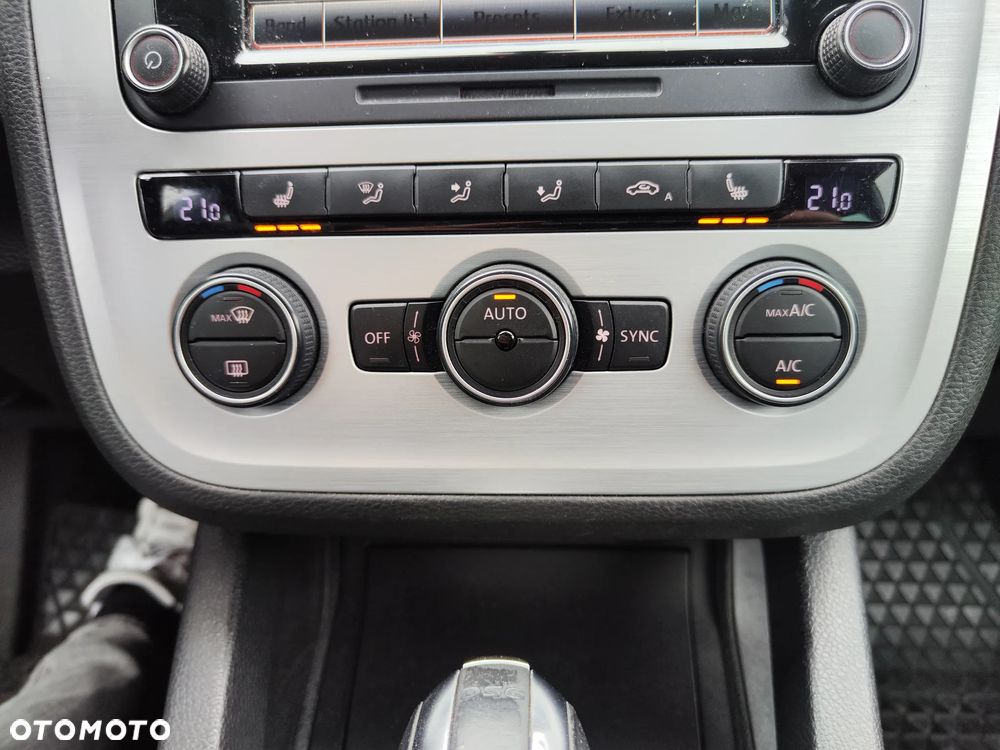 Volkswagen Scirocco 2.0 TSI R DSG - 29