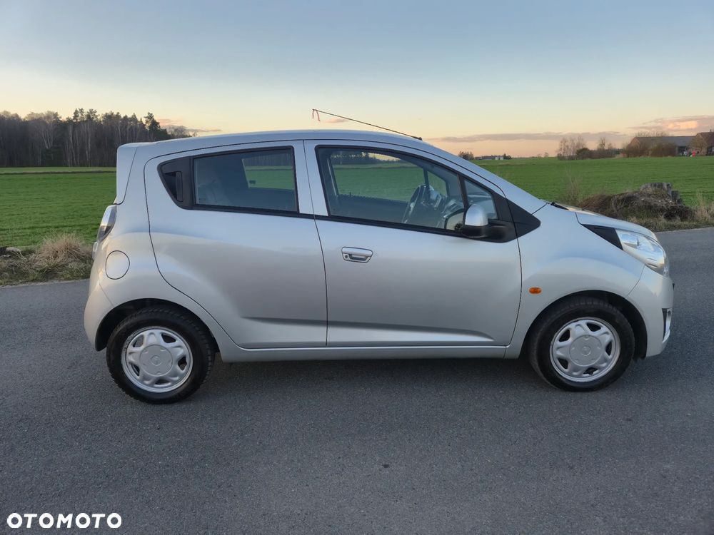 Chevrolet Spark 1.0 LS - 11