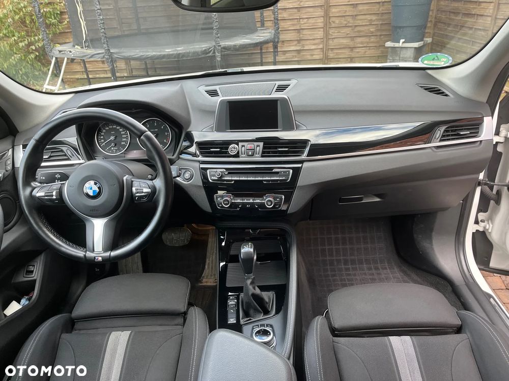 BMW X1 xDrive20d Sport Line sport - 15