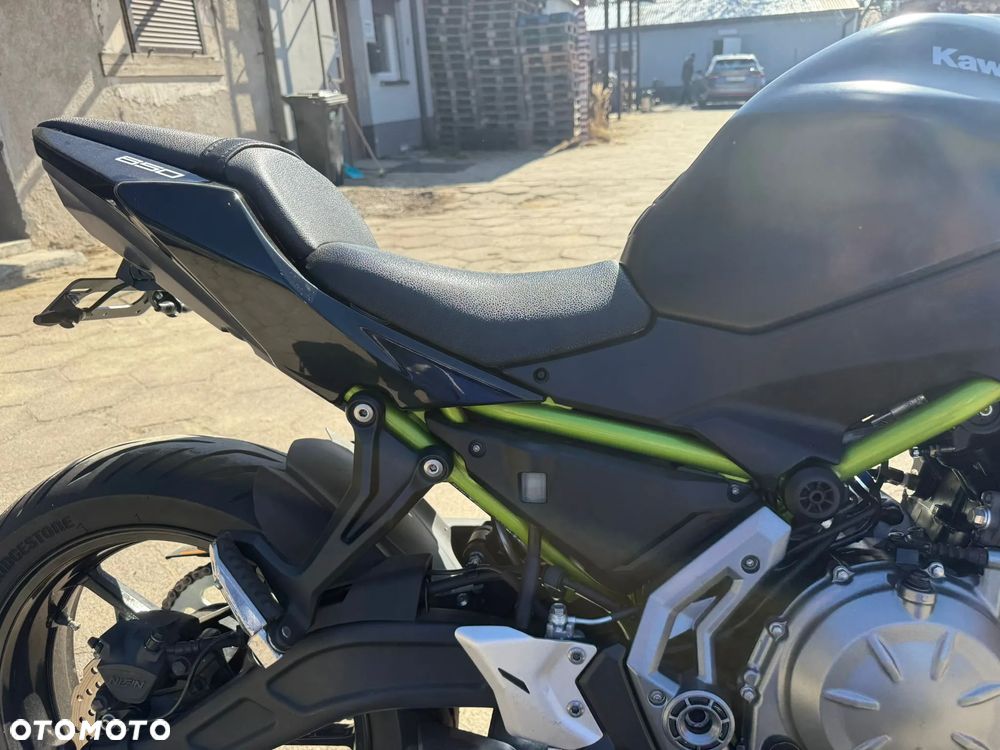 Kawasaki Z 650 - 22