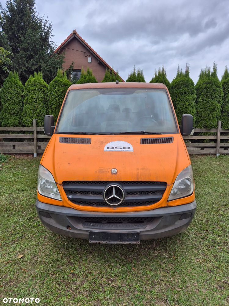 Mercedes-Benz Sprinter - 1