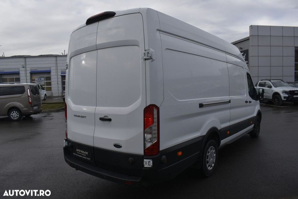 Ford Transit - 9